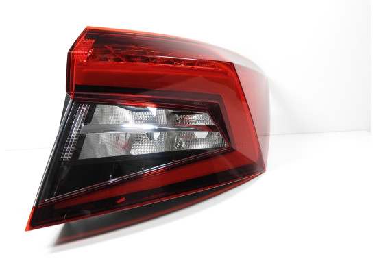 Světlo pravé zadní Škoda Karoq 57A945208